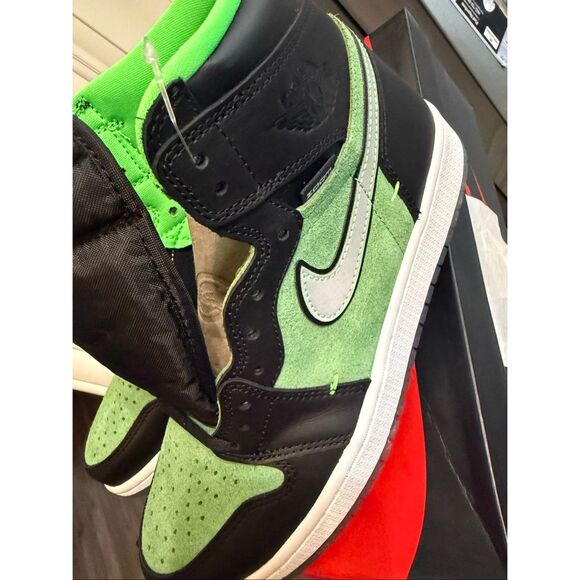 Nike Men's Air Jordan 1 High Zoom High Top Athletic Shoes Zen Green Size 8.5 - Picture 8 of 13
